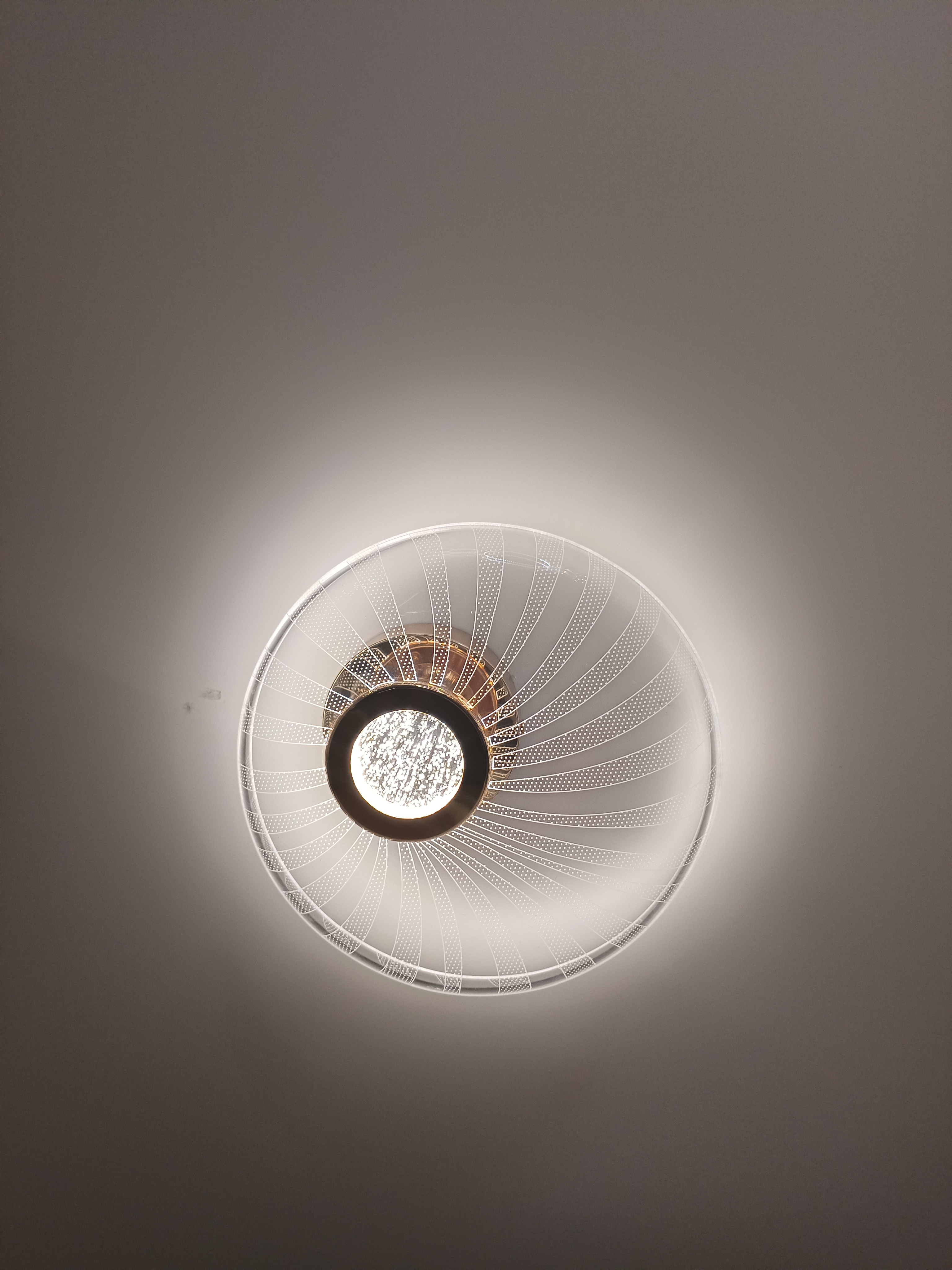 WALL LAMP 19